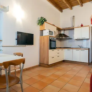  Appartamento Cozy Apt Near Aeroporto Linate Italia