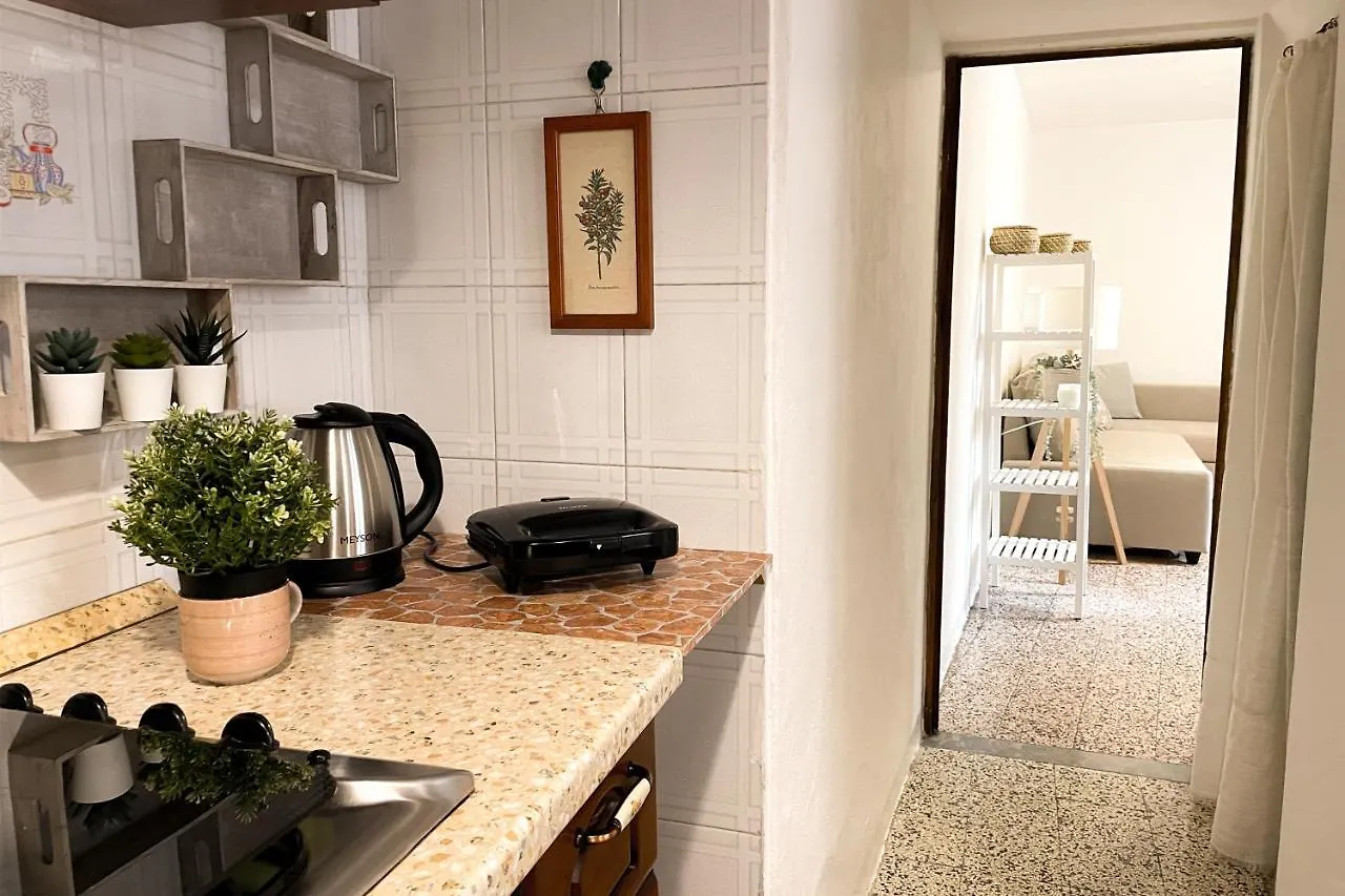 펜션 카스텔리나마르티마 Casa Storica Con Terrazzo 빌라
