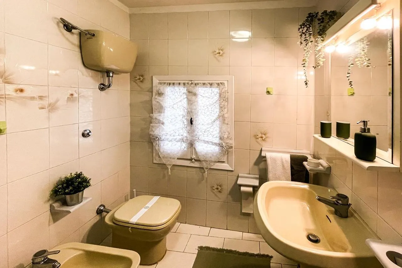 카스텔리나마르티마 Casa Storica Con Terrazzo 빌라 0*,