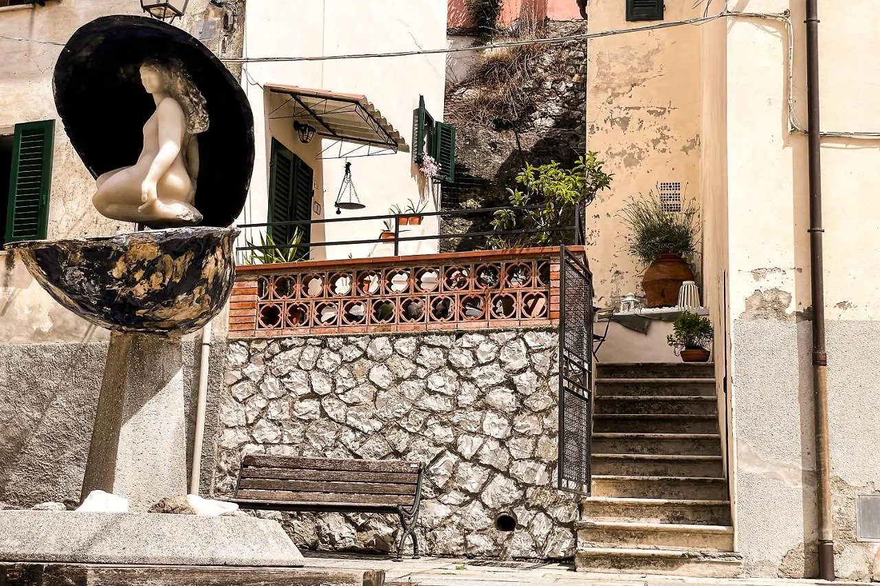 Casa Storica Con Terrazzo Villa Castellina Marittima Holiday home